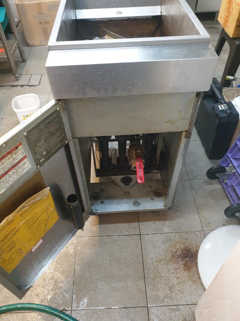 Vulcan deep fryer, TV & Home Appliances, Kitchen Appliances, Fryers on