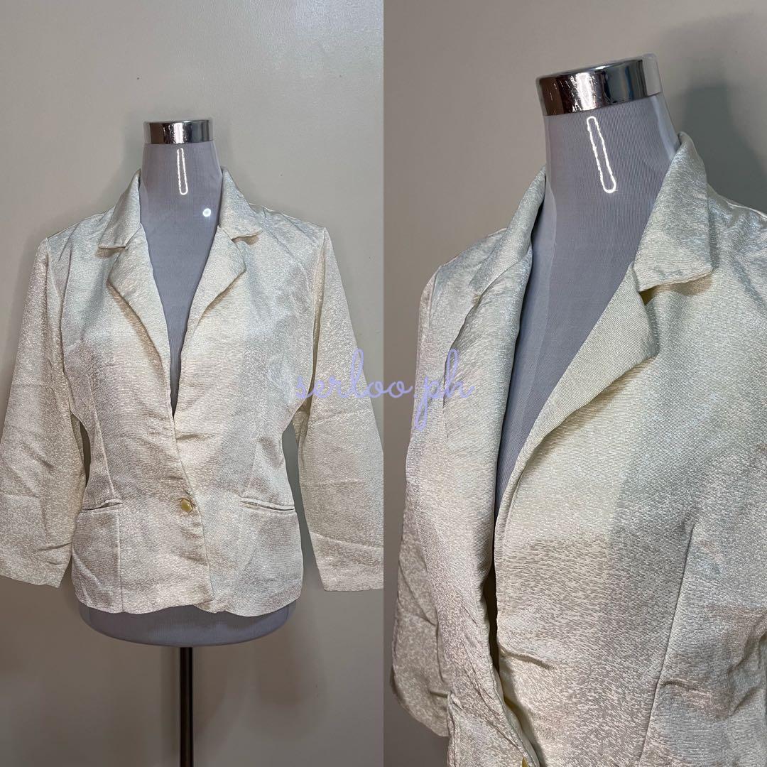 White coat, Women's Fashion, Coats, Jackets and Outerwear on Carousell