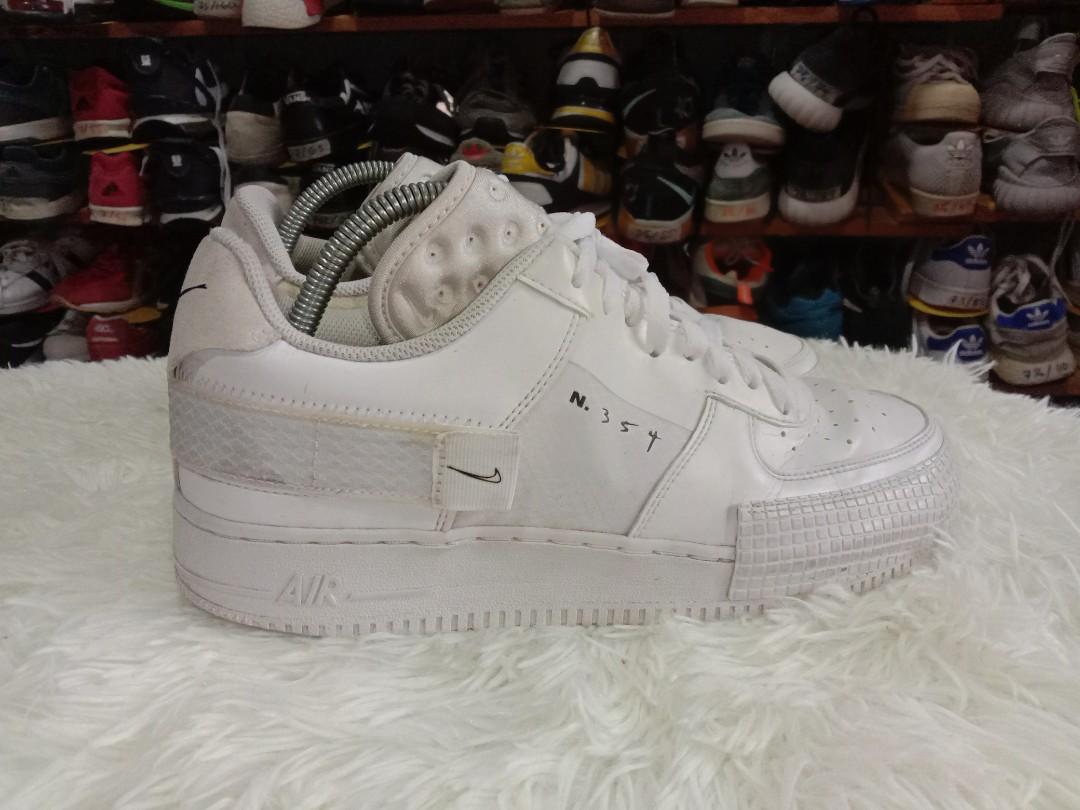 Af1 type store triple white