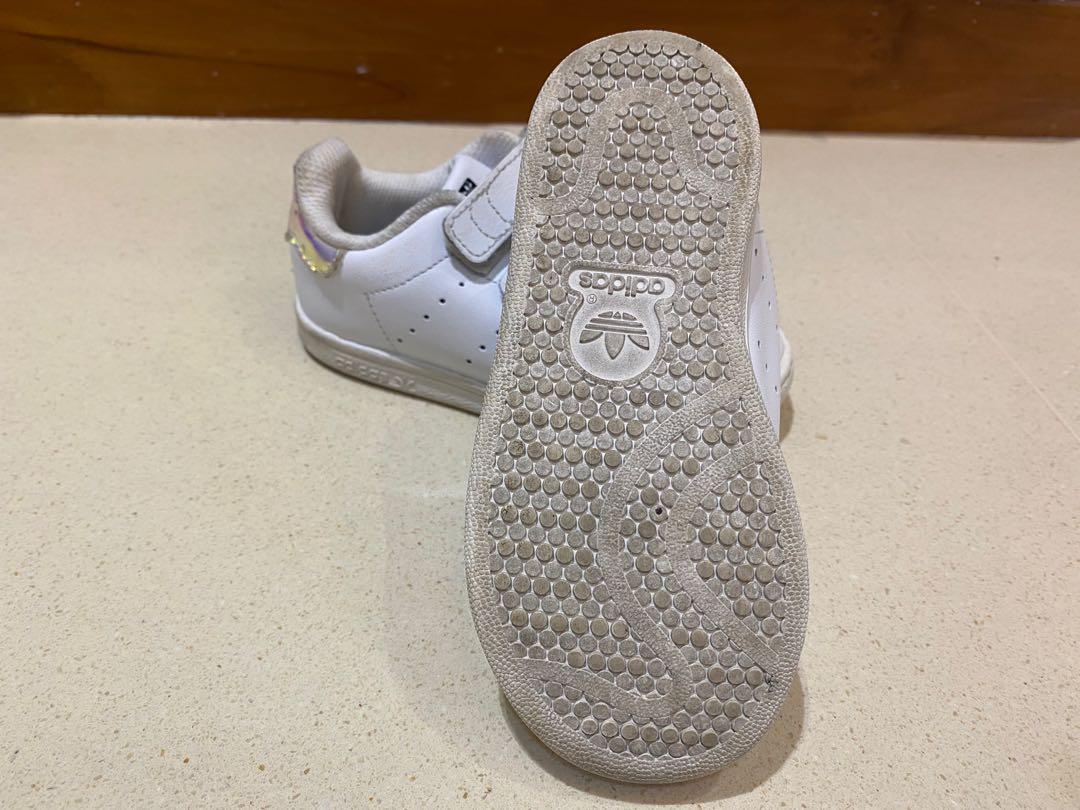 Adidas originals on sale stan smith velcro