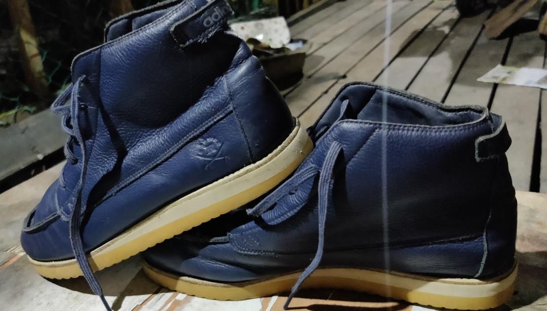Adidas x outlet timberland shoes