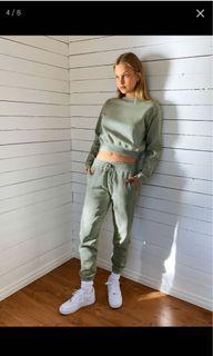 Aritzia Tna Matching Sweatsuit