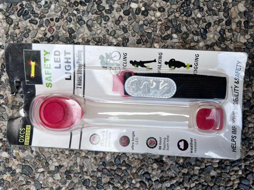 AXCS Arm Safety LED Light (SM Accesories) (Category: Other Sports Equipment and Supplies) located in Manila. Submitted by LessThan (Listing ID 1143224561, Image 3). Description: FOR FREE! Basta bumili ng item ko po. Message lang po kung gusto basta may kasamang item na bibilihin. Description Always light the way when doing your night runs or cycles with this LED light band! Silicone polyester material Two modes: steady, flashing 72-hour continuou