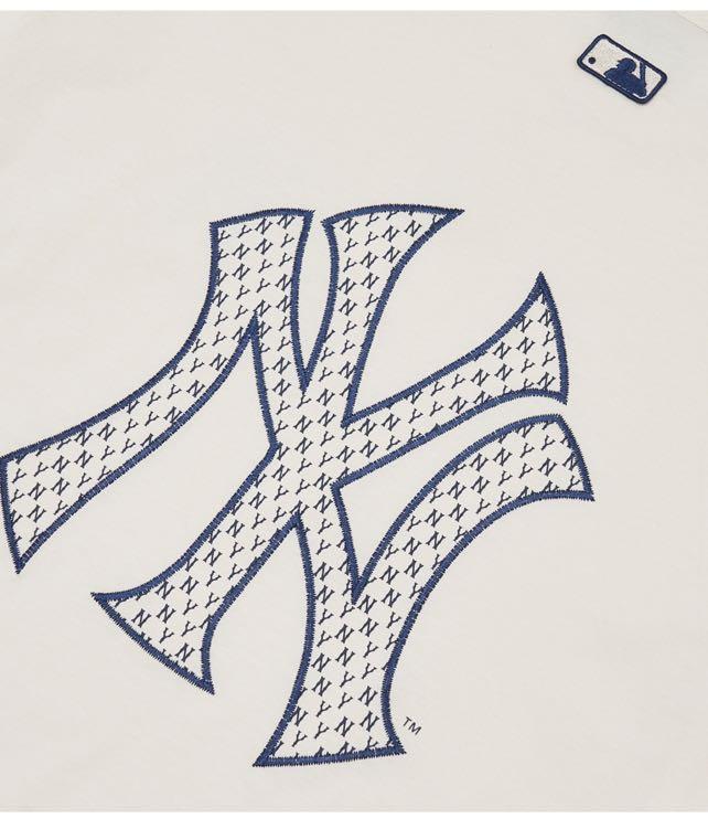 Basic MONOGRAM All-Over T-Shirt NEW YORK YANKEES – Youthgenes Market