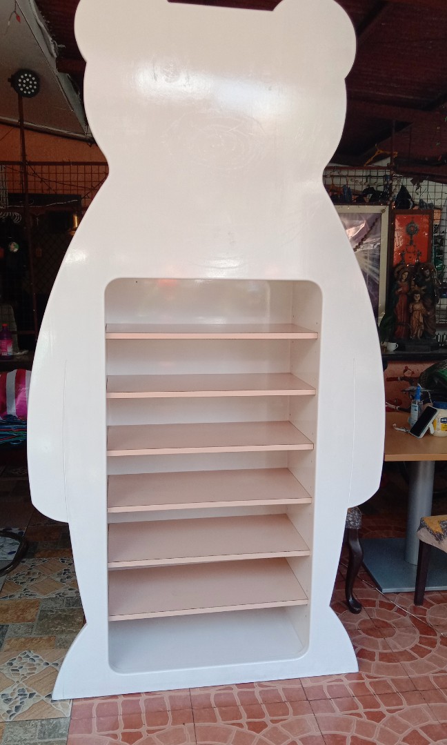 Bookshelves teddy bear, Furniture & Home Living, Furniture, Shelves ...