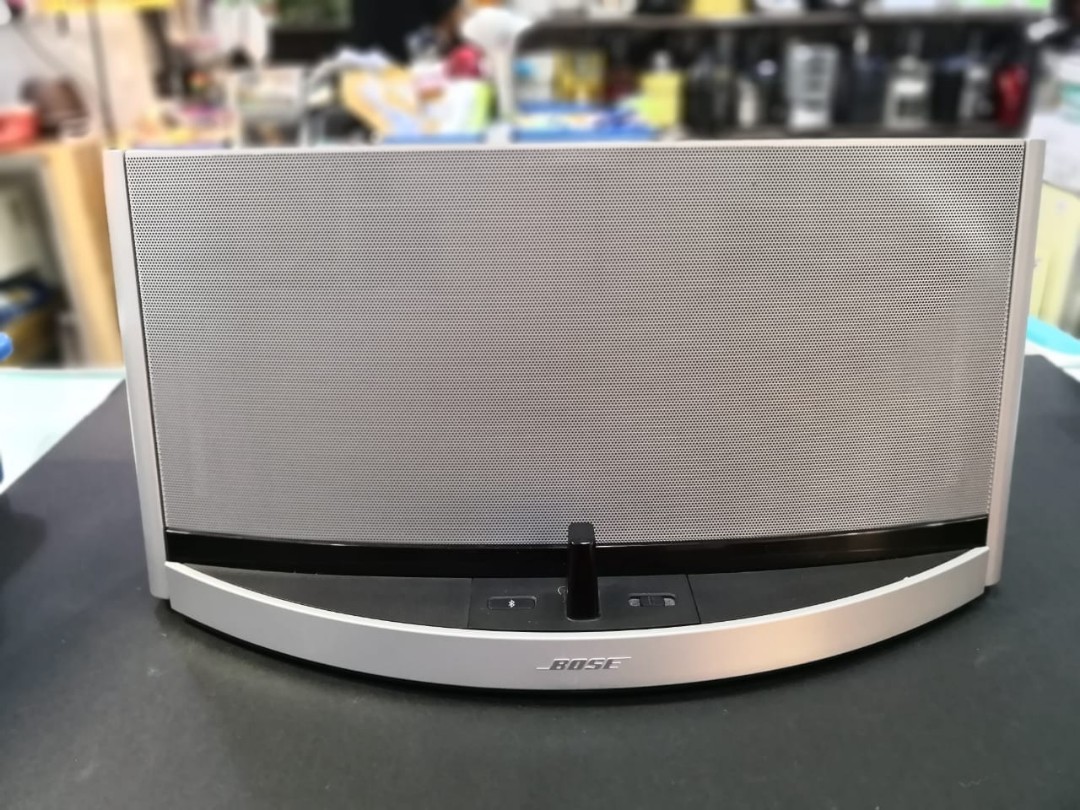 Bose sounddock 10 watts hot sale