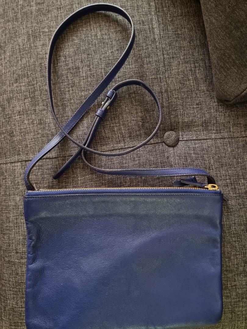 Celine Trio Bag (Category: Luxury Bags & Wallets) located in Taguig. Submitted by closetdetoxmnl (Listing ID 1143101264, Image 2). Description: Celine Trio In good condition no inclusions, will try to find original dustbag but can give regular dustbag RFS: Decluttering.