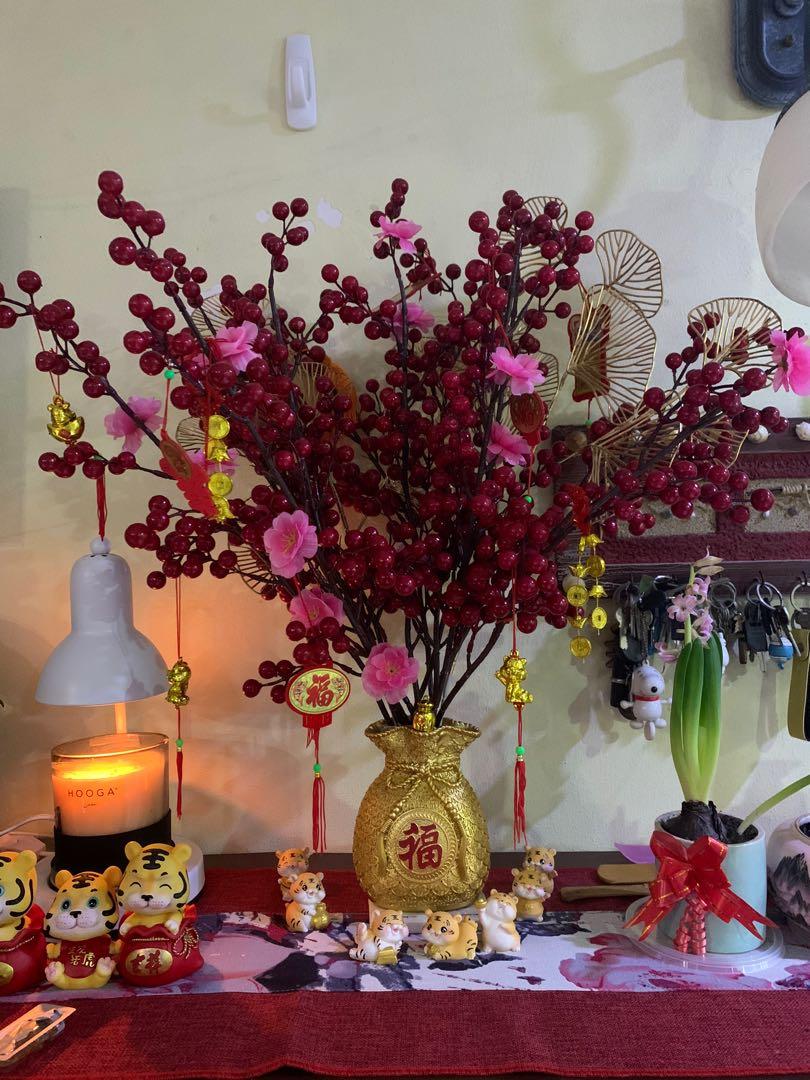 Chinese New Year Vase, Furniture & Home Living, Home Decor, Vases