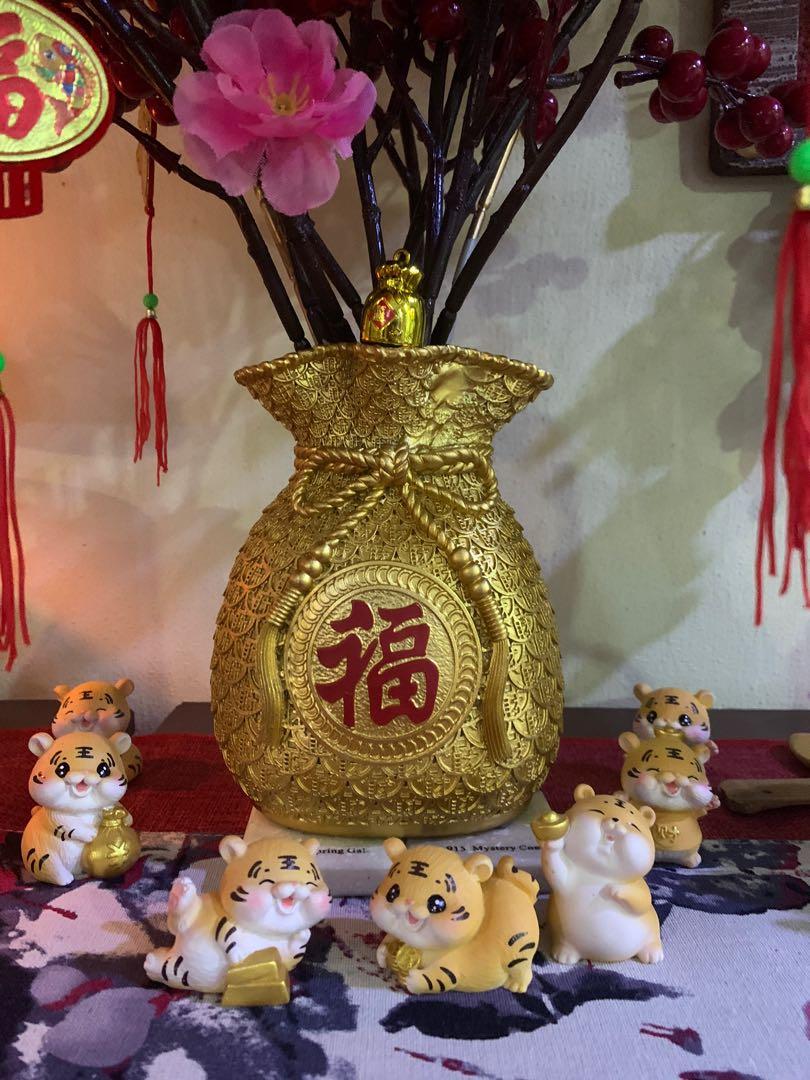 Chinese New Year Vase, Furniture & Home Living, Home Decor, Vases