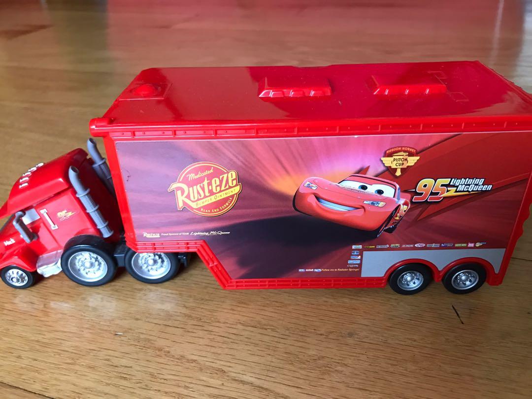 Disney Cars Mack Launcher 4 Riplash racers
