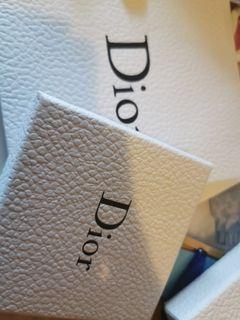 Dior袋連盒