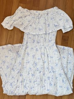 (Category: ) located in . Submitted by prelvdcloset (Listing ID 1143092221, Image 1). Description: .