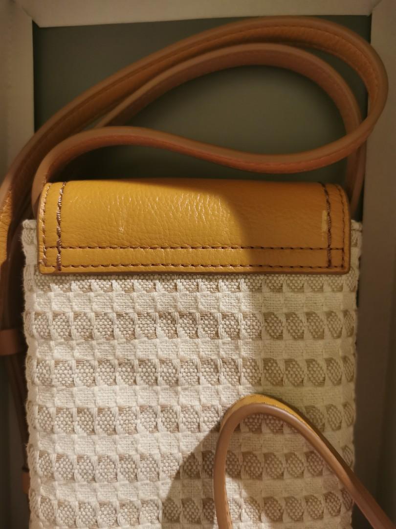 Fossil Bobbie Phone Crossbody, Women's Fashion, Bags & Wallets, Crossbody Bags on Carousell