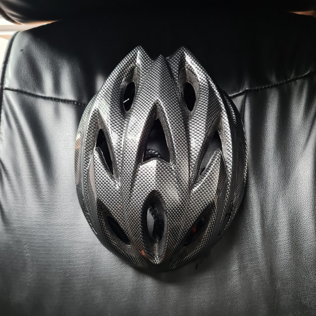 Helmet, Sports Equipment, Bicycles & Parts, Parts & Accessories on