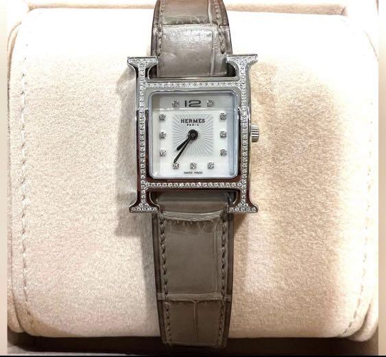 Hermes alligator watch strap top