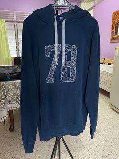 H&M sweater