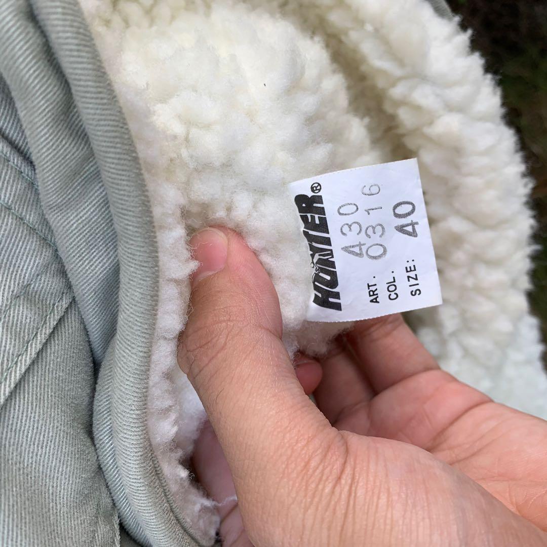 Hunter Light Olive Green Multipocket Zip Fleece Vest, Men's Fashion, Tops & Sets, Vests on Carousell