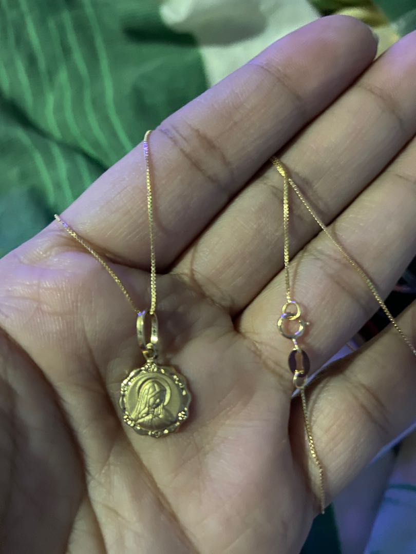 Mama Mary necklace, Women's Fashion 