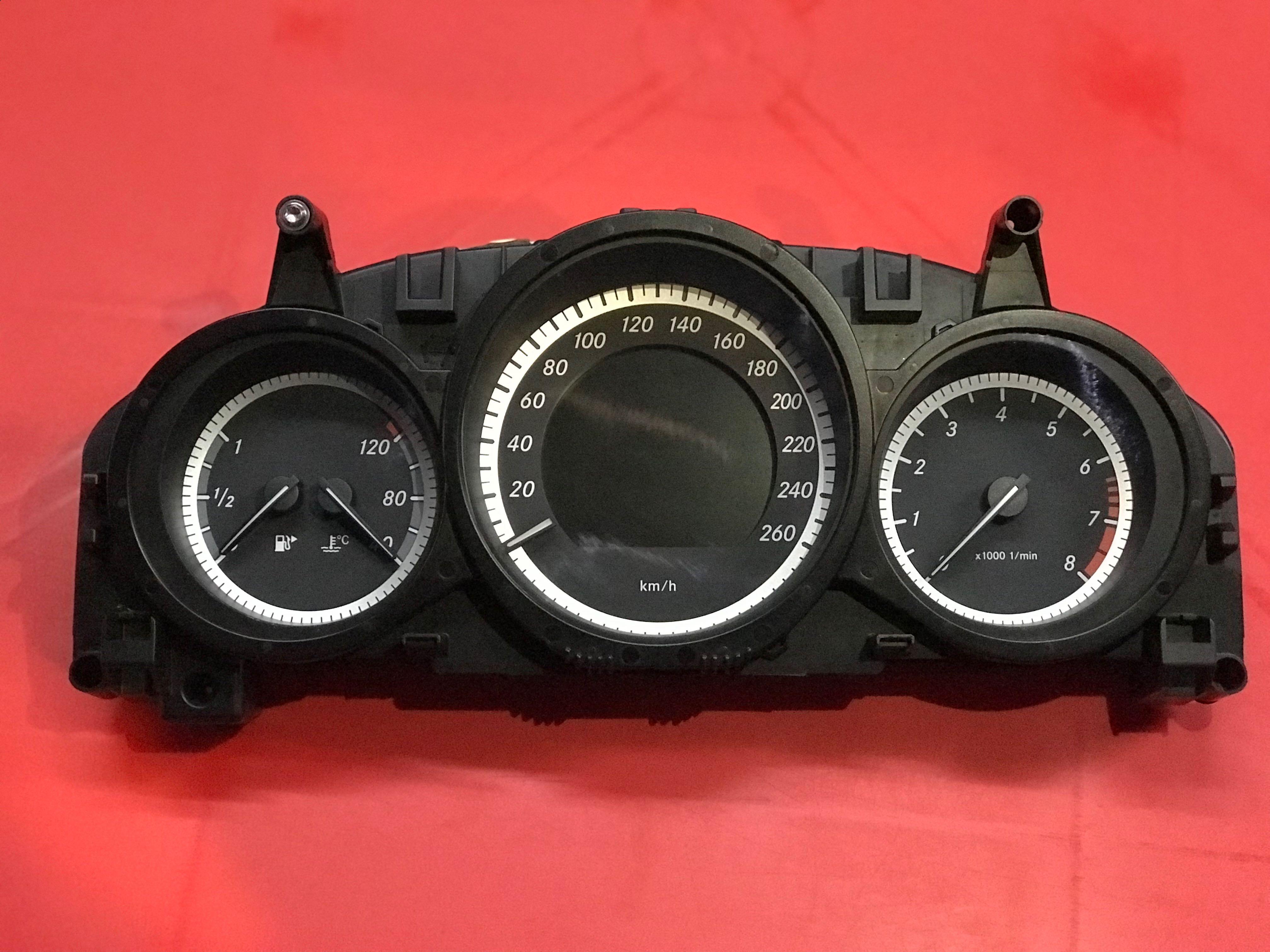 Mercedes-benz w204 meter cluster, Auto Accessories on Carousell