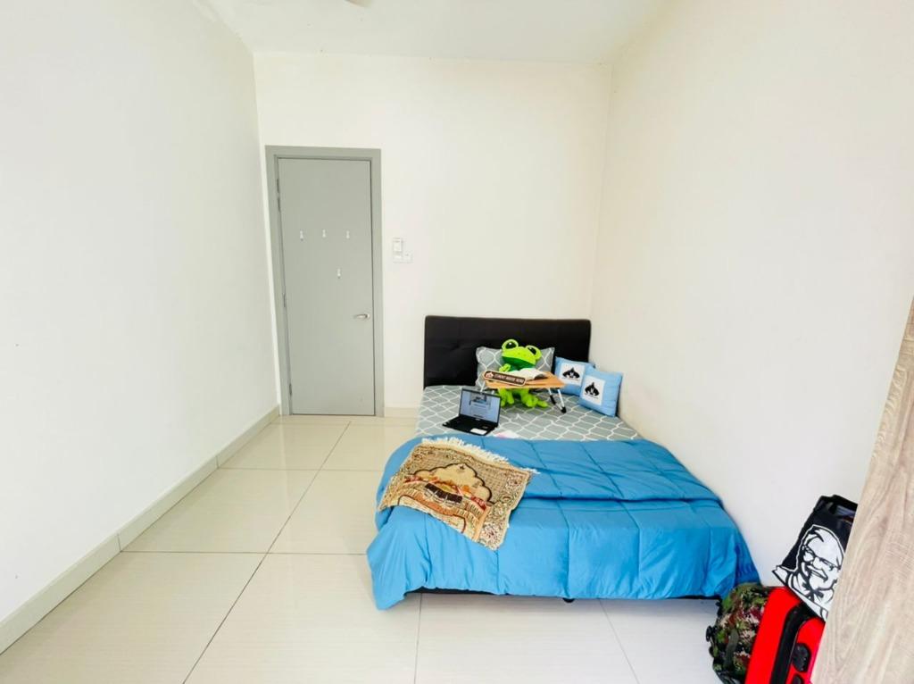 Middle Room at Puchong, Selangor, Bilik Sewa Puchong [PREMIUM UNIT] D