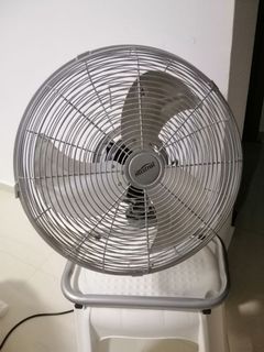 (Category: ) located in . Submitted by hl002 (Listing ID 1143176144, Image 1). Description: .