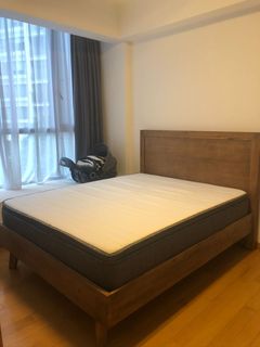(Category: ) located in . Submitted by sellinganddecluttering (Listing ID 1143103774, Image 1). Description: .