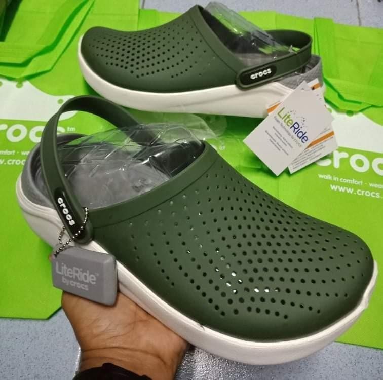 crocs spike jibbitz
