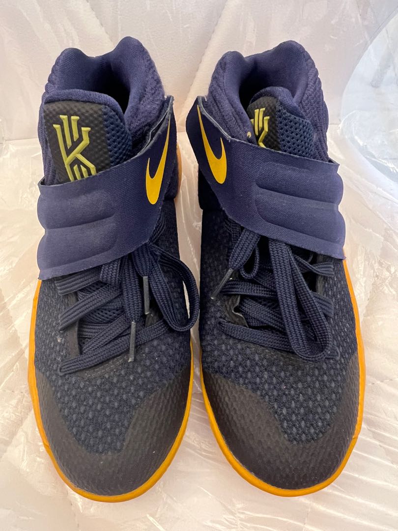 Nike Zoom Kyrie 3 EP Navy Blue Yellow Unisex Basketball Shoes, Men's  Fashion, Footwear, Sneakers on Carousell