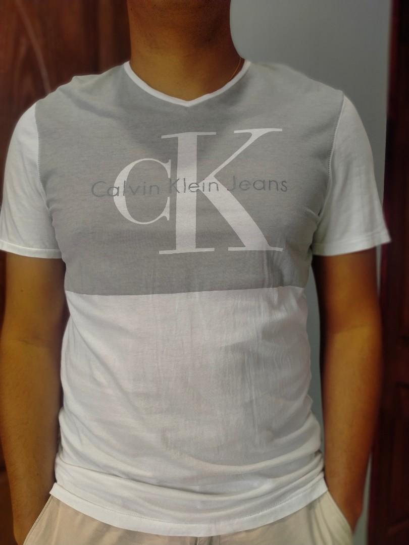 Original butik Calvin klein, Men's Fashion, Tops \u0026 Sets, Tshirts \u0026 Polo  Shirts on Carousell