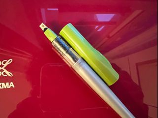 （分類：）位於 。 由 missfishball 提交（商品編號 1143192443，圖片 1）。簡介： 。