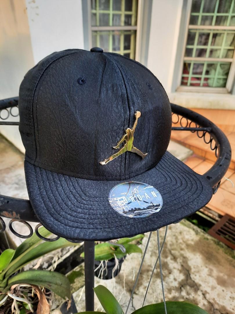 Jordan cap gold on sale