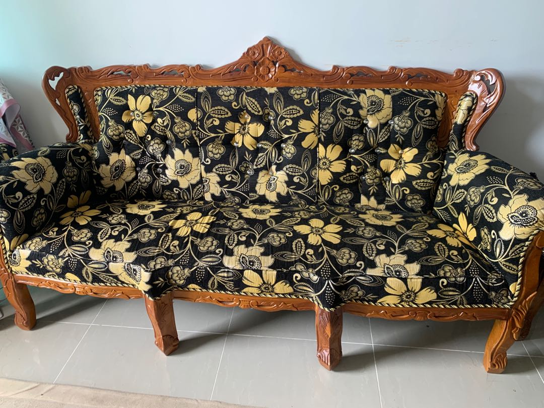 Sofa jati shop