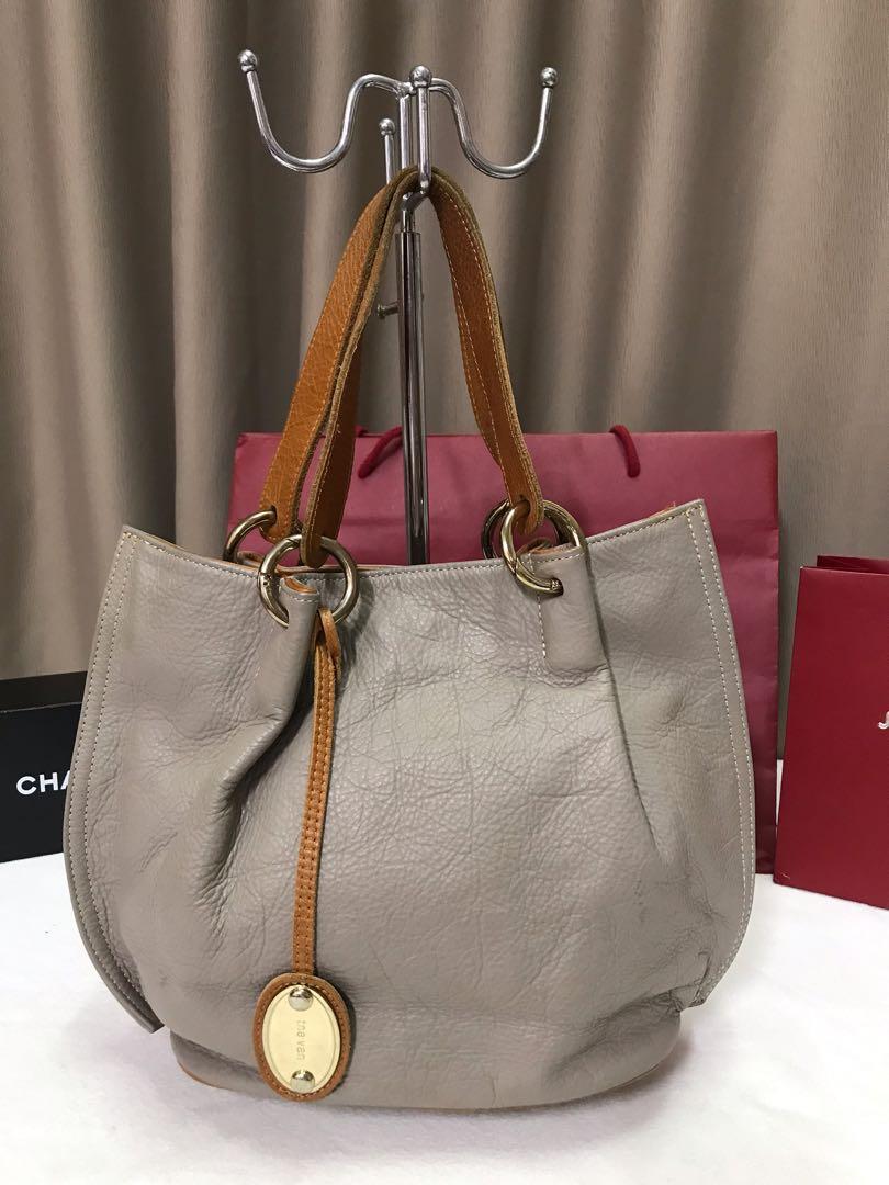 THE VAN KOREA TOTE BAG