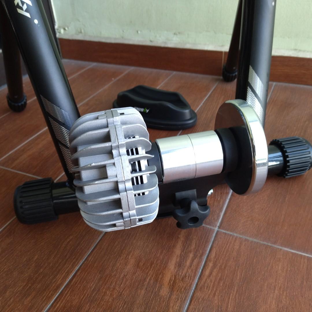 Unisky Fluid Bike Trainer, Sports Equipment, Bicycles & Parts, Parts