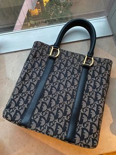 （分類：）位於 。 由 Hedy____ 提交（商品編號 1143218762，圖片 1）。簡介： 。