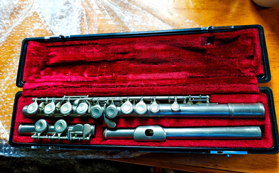 Yamaha flute Made in Japan, Hobbies & Toys, Music & Media, Musical