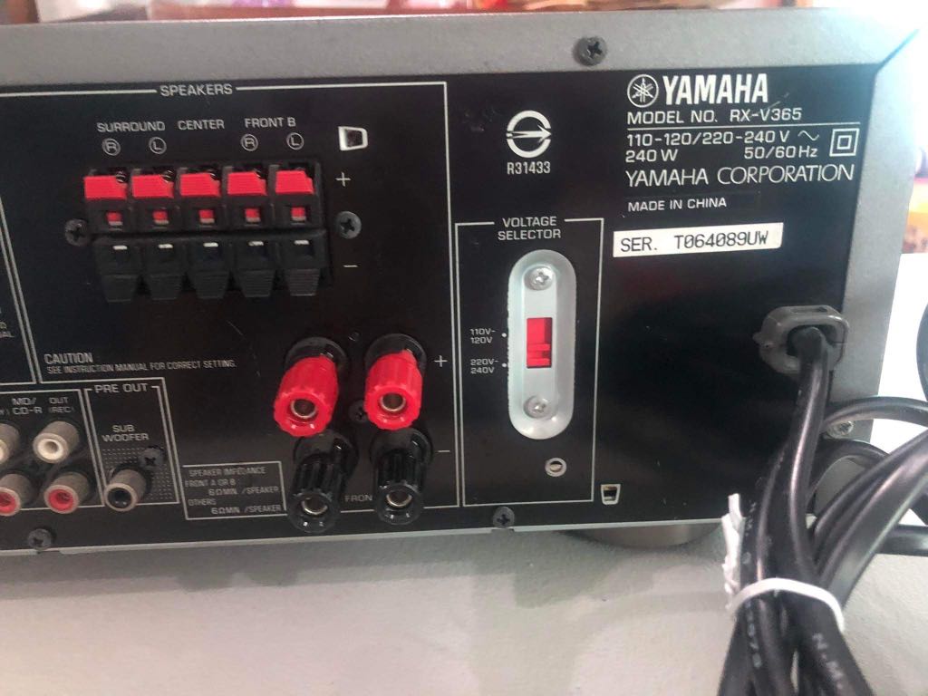 Yamaha receiver and speakers, TV & Home Appliances, TV & Entertainment