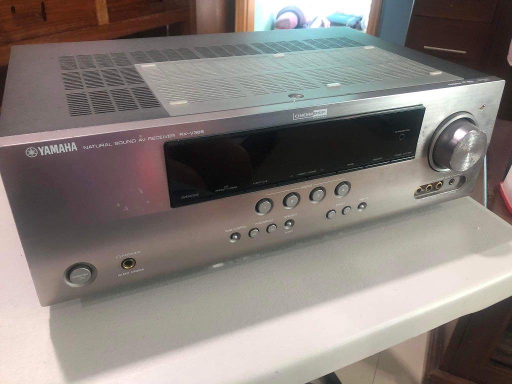Yamaha receiver and speakers, TV & Home Appliances, TV & Entertainment