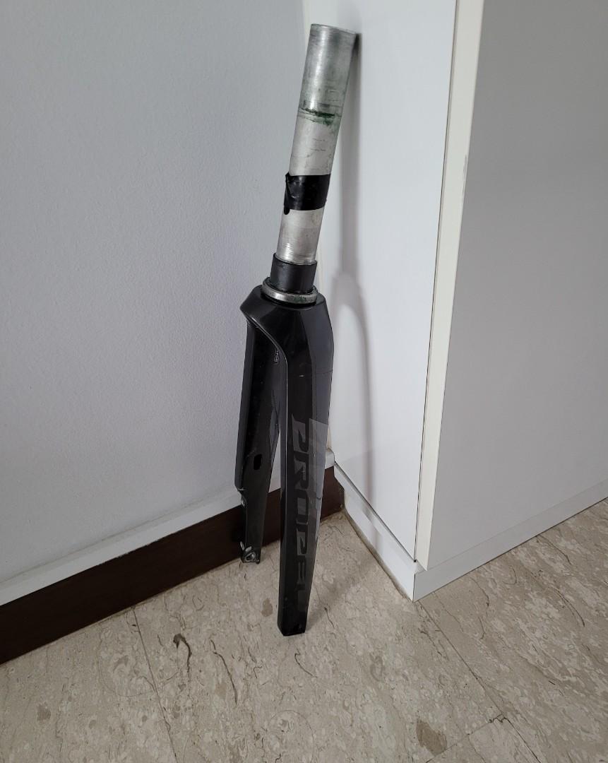 Giant propel fork store