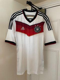 日本10 主場 10 中村俊輔 男裝 運動服裝 Carousell