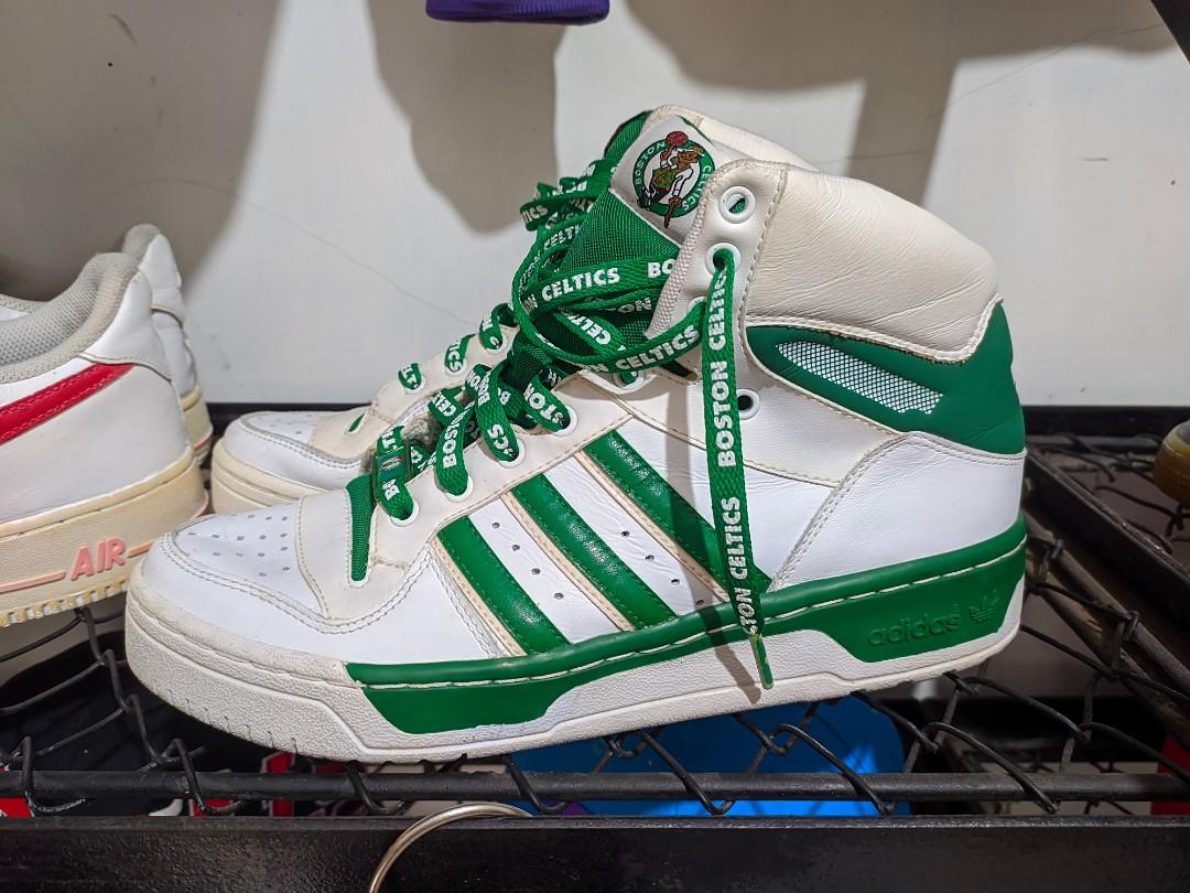 Adidas Nba Boston Celtics Fesyen Pria Sepatu Sneakers di Carousell