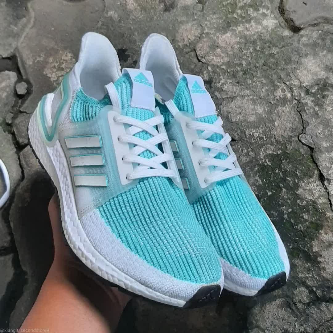 Adidas Ultraboost 19 sz 37, Fesyen Wanita, Sepatu di Carousell