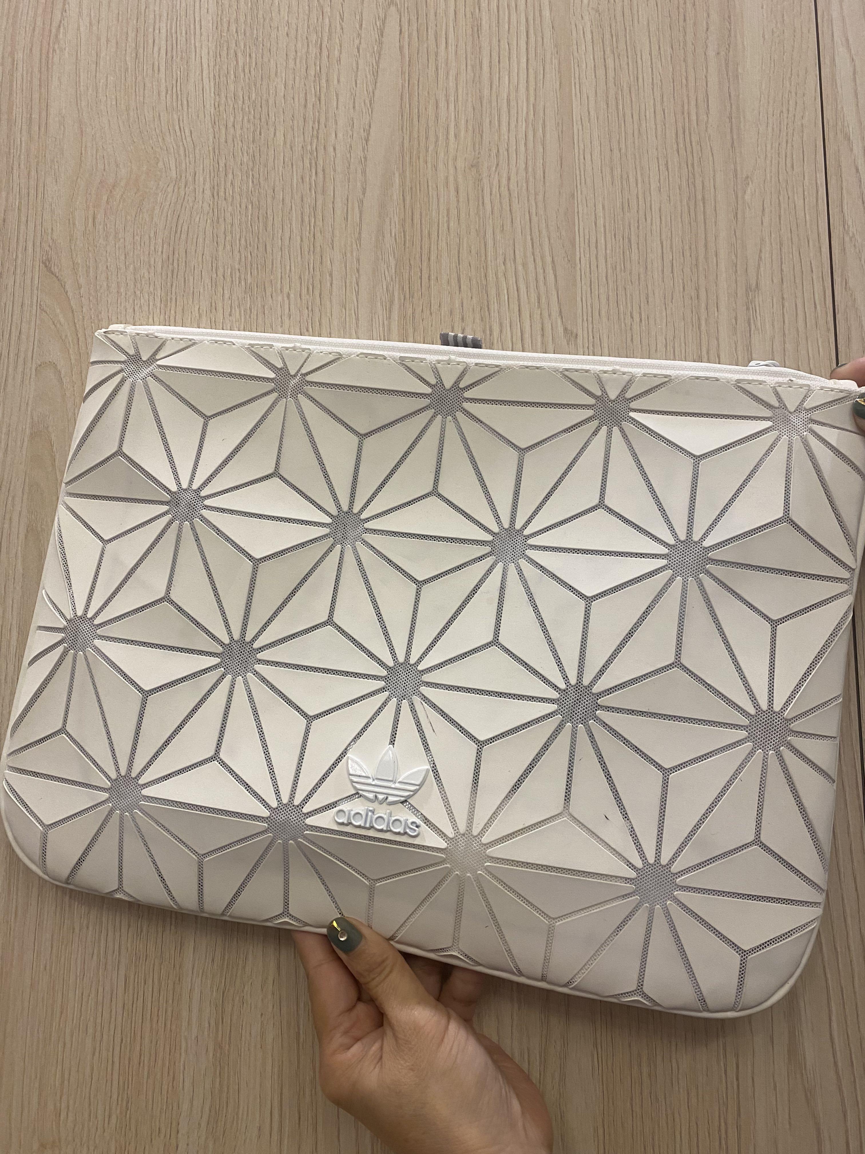 Adidas issey hotsell miyake clutch bag
