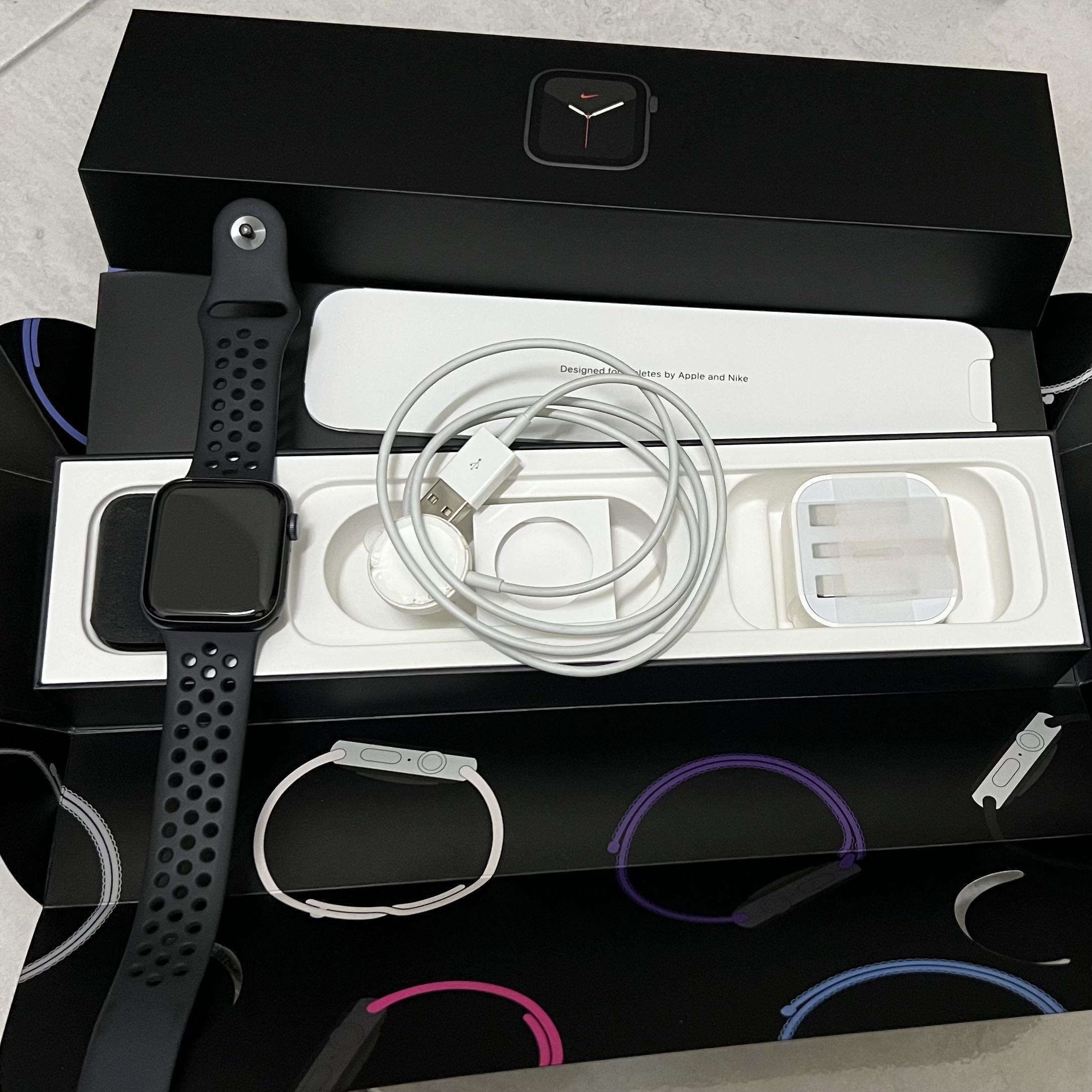 apple watch s5 44mm nike