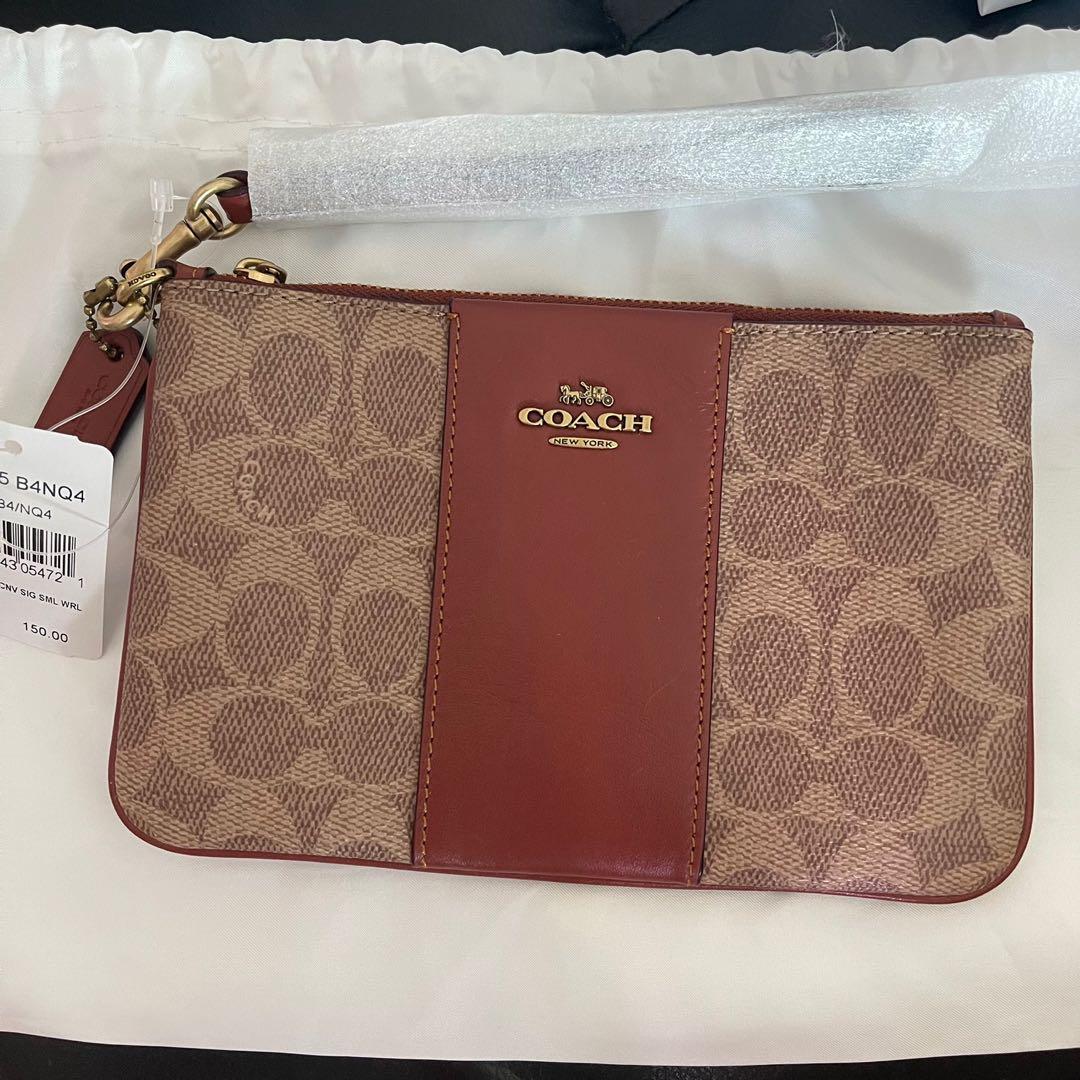 Coach small wristlet in colorblock signature canvas deals