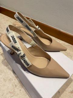 Authentic J’adior nude slingbacks 