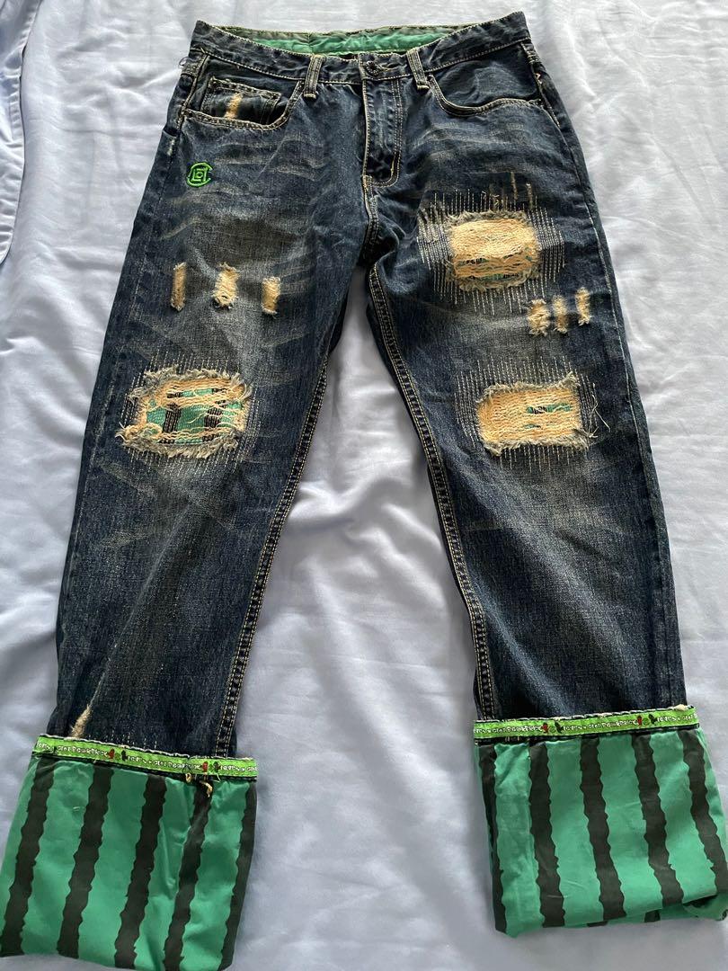 Authentic Levi's x clot bearbrick watermelon limited edition green Jeans,  Men's Fashion, Bottoms, Jeans on Carousell