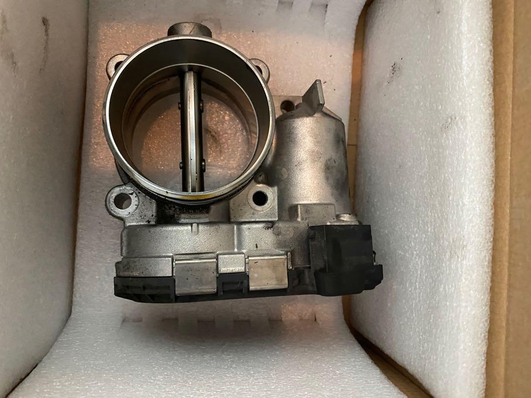 Boost Pressure Control Flap at Kompressor side (Mercedes w204), Car