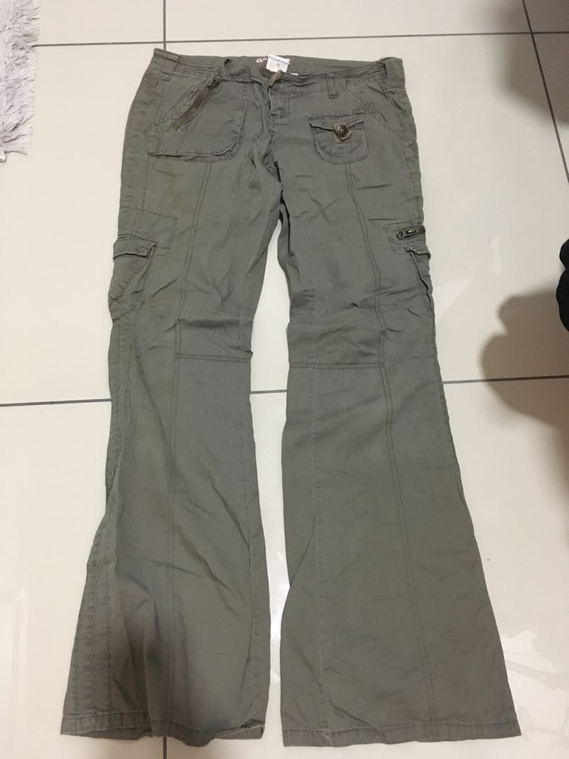Cargo pants garage, Women's Fashion, Bottoms, Jeans & Leggings on Carousell