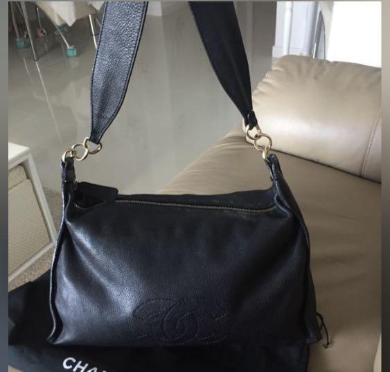 Chanel Vintage Timeless Hobo, Luxury, Bags & Wallets on Carousell